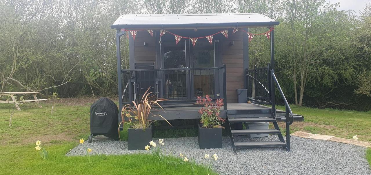 Hotel Peppercorn Pod At Beck House Glamping à Salmonby Extérieur photo