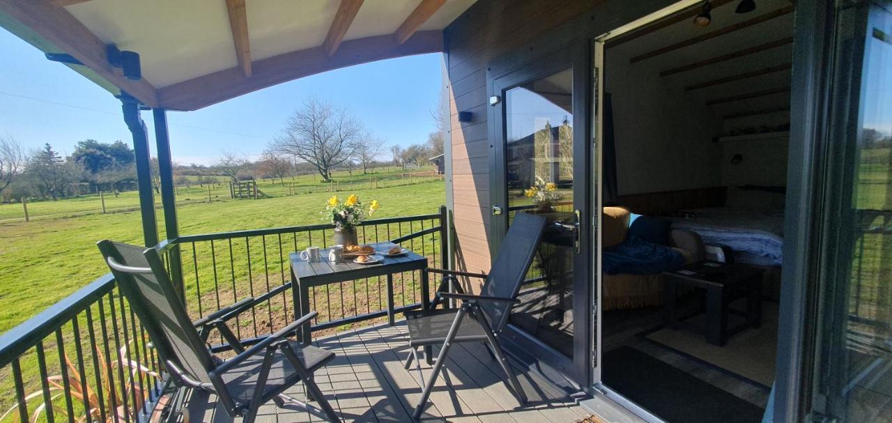 Hotel Peppercorn Pod At Beck House Glamping à Salmonby Extérieur photo