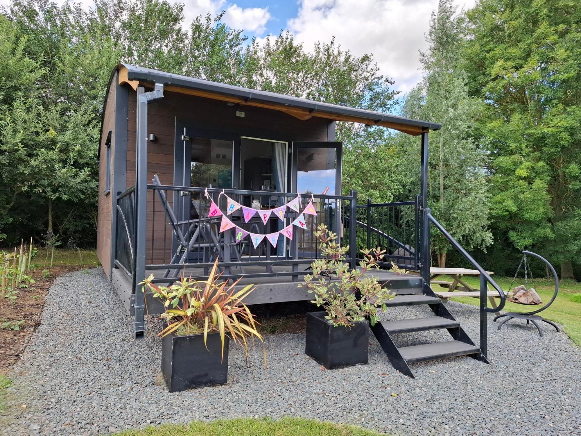 Hotel Peppercorn Pod At Beck House Glamping à Salmonby Extérieur photo